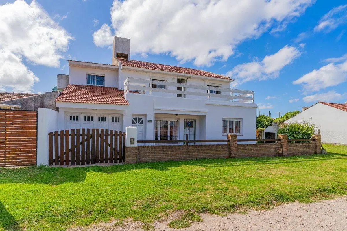 VENTA DOS VIVIENDAS DE 3 AMB EN UNA FARO NORTE MDP 2