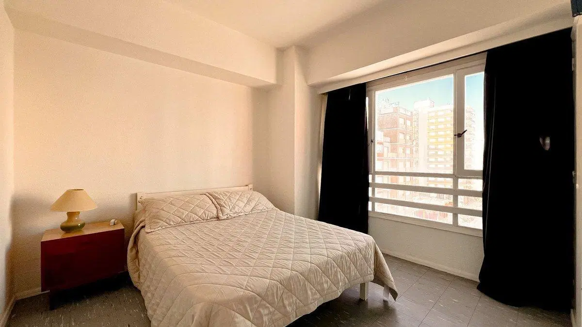 Venta departamento 3 ambientes Miramar 5