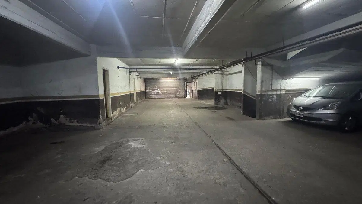 VENTA COCHERA FIJA – ZONA CENTRO 3