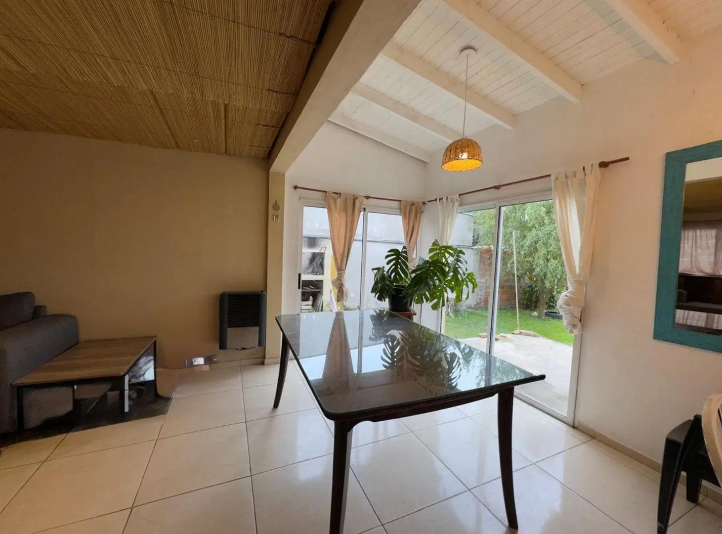 VENTA CASA 4 AMBIENTES MODERNA SANTA CLARA GAS 5
