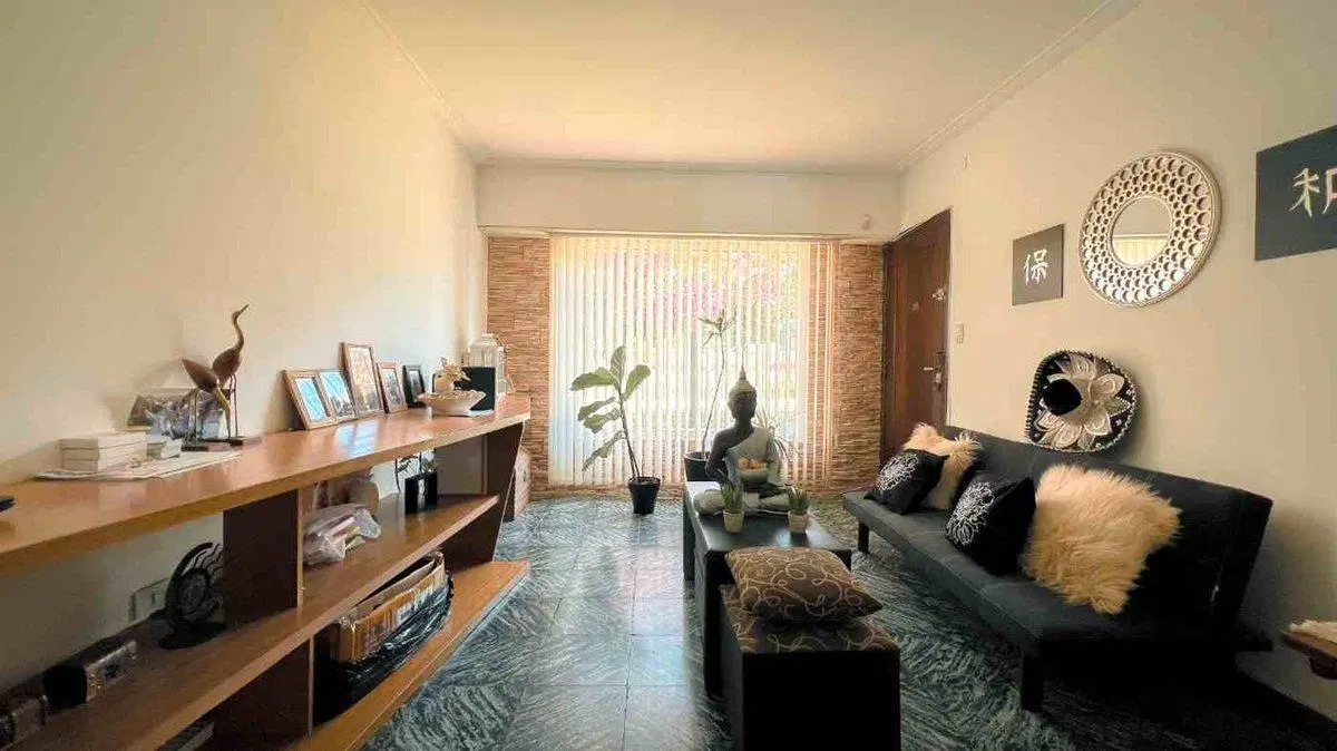 VENTA CASA 5 AMBIENTES CON PARQUE PILETA Y QUINCH0 8
