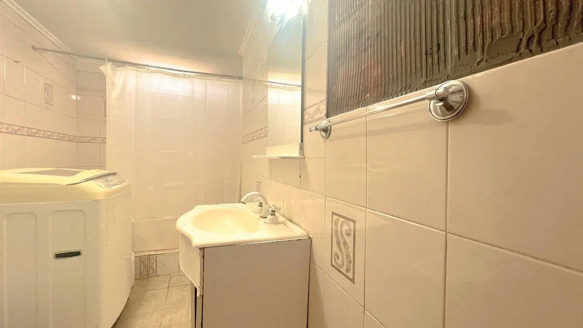 VENTA CASA, DEPARTAMENTO Y LOCAL 4 AMBIENTES 5