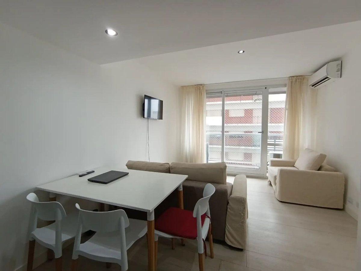 Foto de Venta 2 amb, c/cochera, ROYAL PARK, Zona La Perla, imagen 2