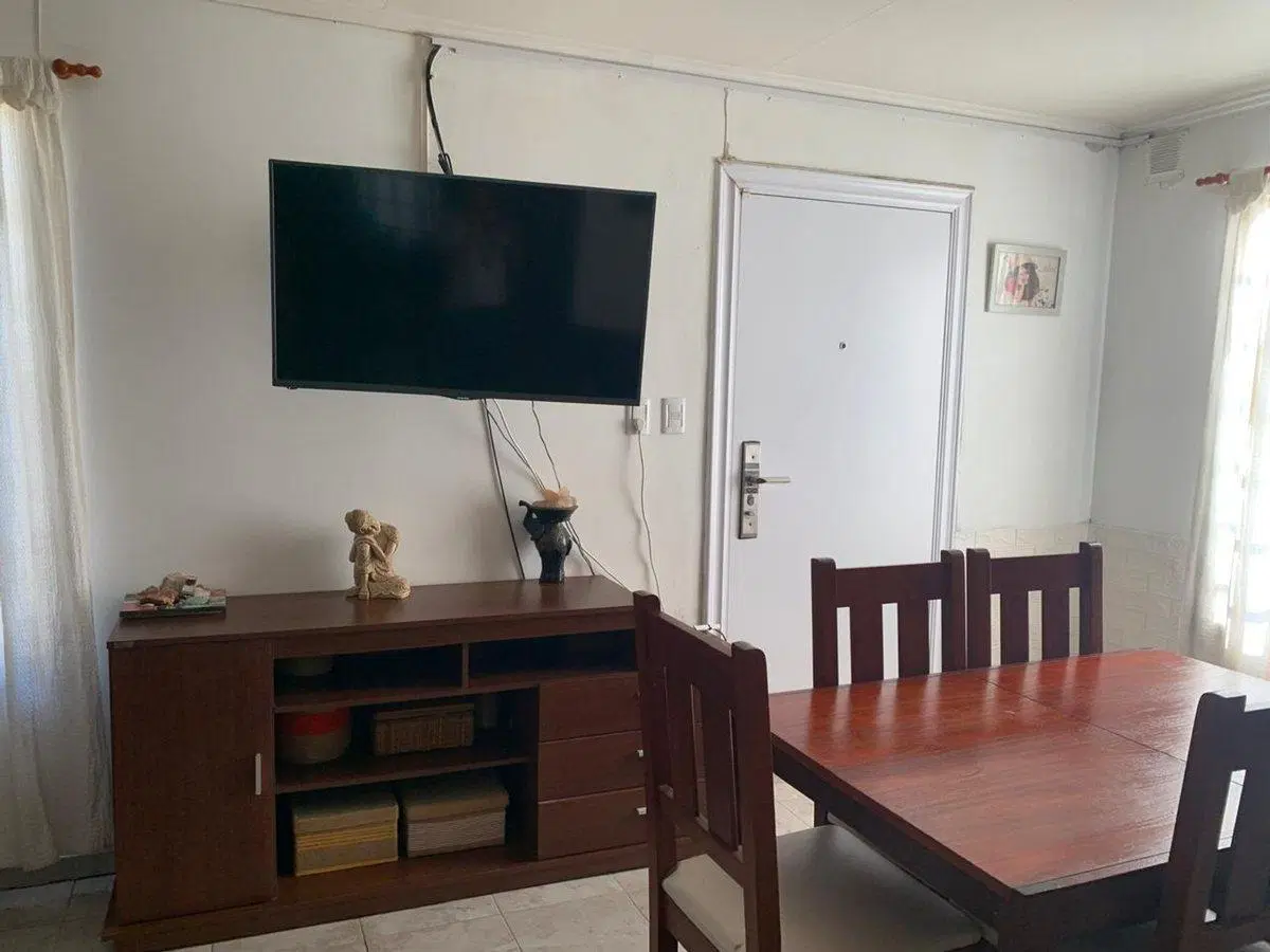 VENTA CASA 4 AMB  APTA CREDITO/ FELIZ U. CAMET 4