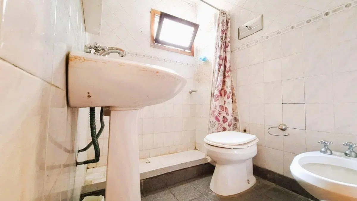 Venta Casa quinta 3 amb con quincho sobre ruta 4