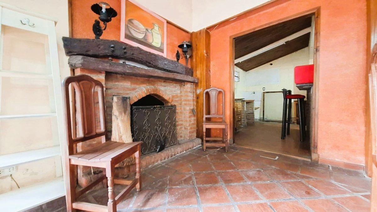Foto de Venta Casa quinta 3 amb con quincho sobre ruta, imagen 2