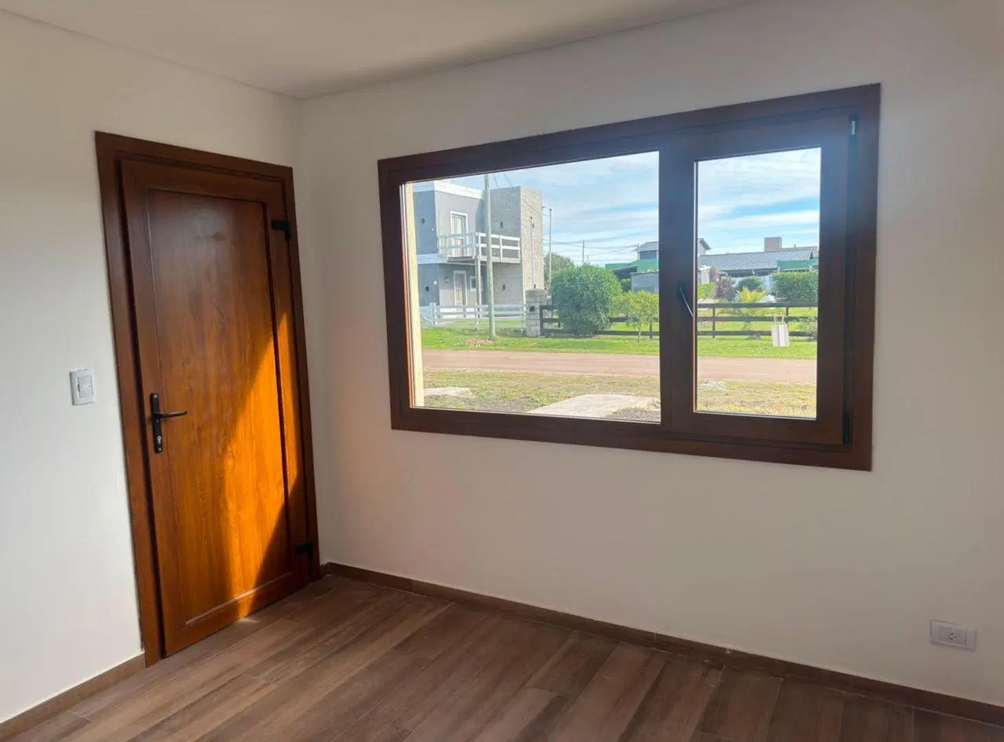 VENTA CASA 5AMB + OFIC QUINCHO PARQUE B. ATLANTIDA 4