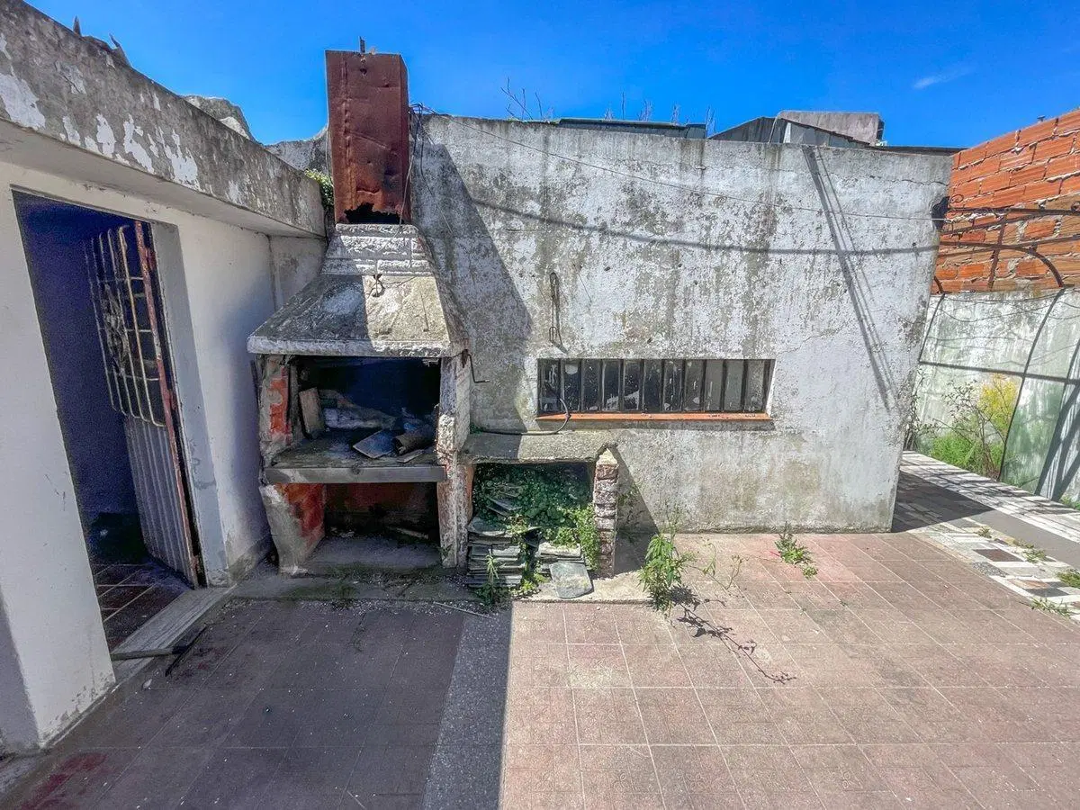 VENTA PH REFACCIONAR/DEMOLER GRAN TERRENO SERENA 3