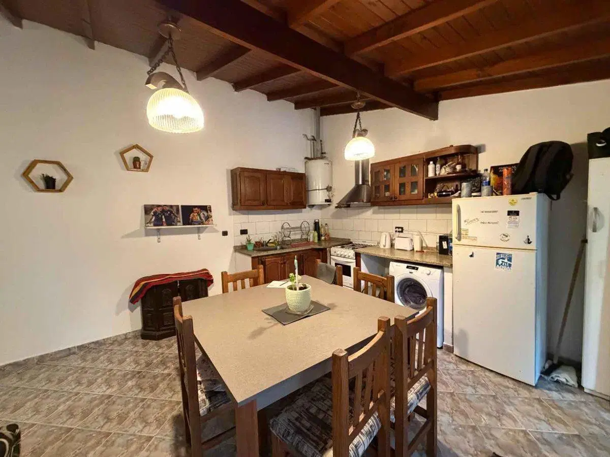 VENTA CASA 3 AMBIENTES PATIO Y COCHERA P. MOGOTES 3