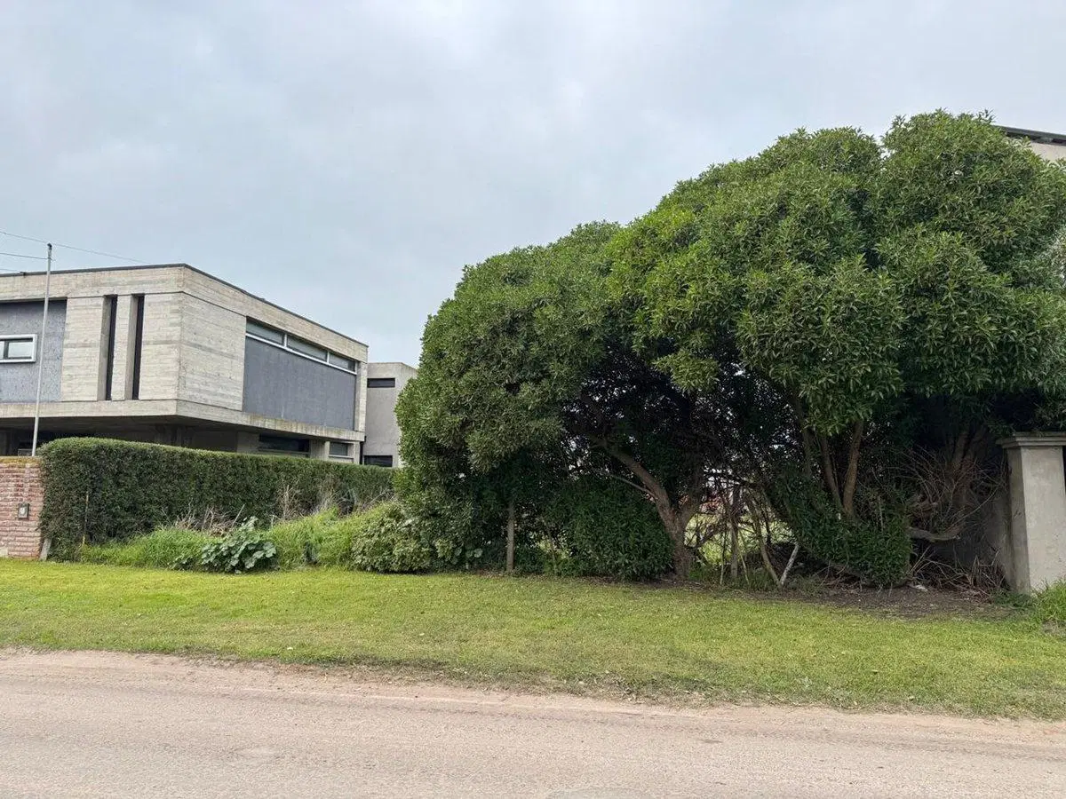 VENTA LOTE A 600 METROS DEL MAR 3