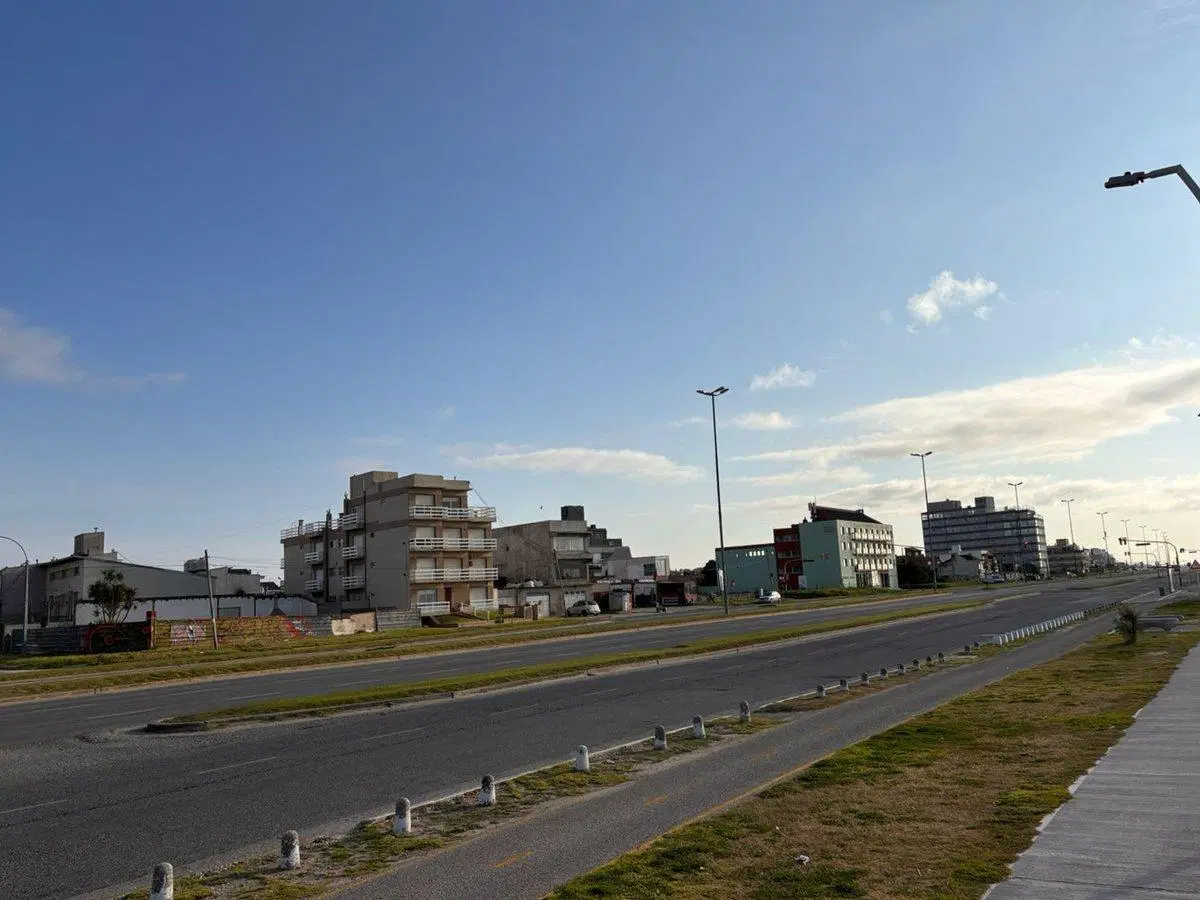 VENTA DE LOTE 661 M2 FRENTE AL MAR APTO DESARROLLO 3