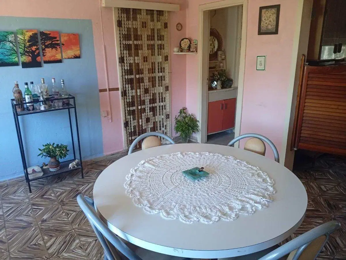 VENTA CASA 3 AMB COCHERA PARQUE SANTA ISABEL 5