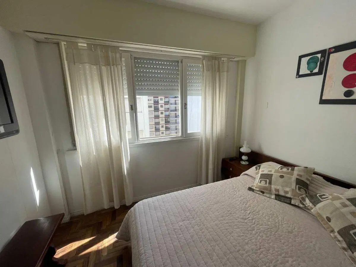 VENTA DEPARTAMENTO 2 AMBIENTES LUMINOSO CENTRO 4