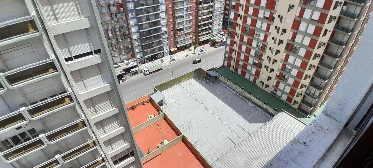 VENTA DEPARTAMENTO 2 AMB LATERAL VISTA ABIERTA 3
