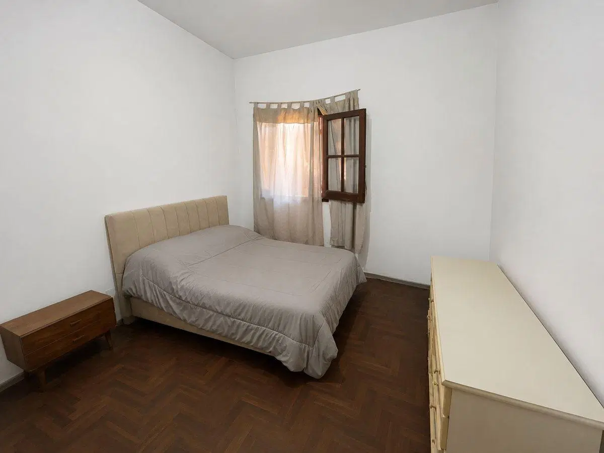 VENTA CASA 3 AMBIENTES A RECICLAR JARDIN QUINCHO 5