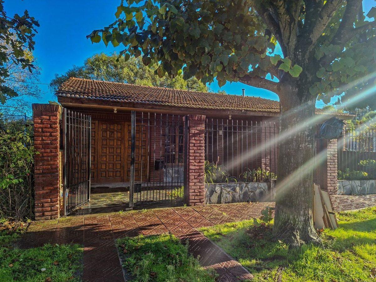 Venta casa 3 ambientes con garage Altos de Camet
