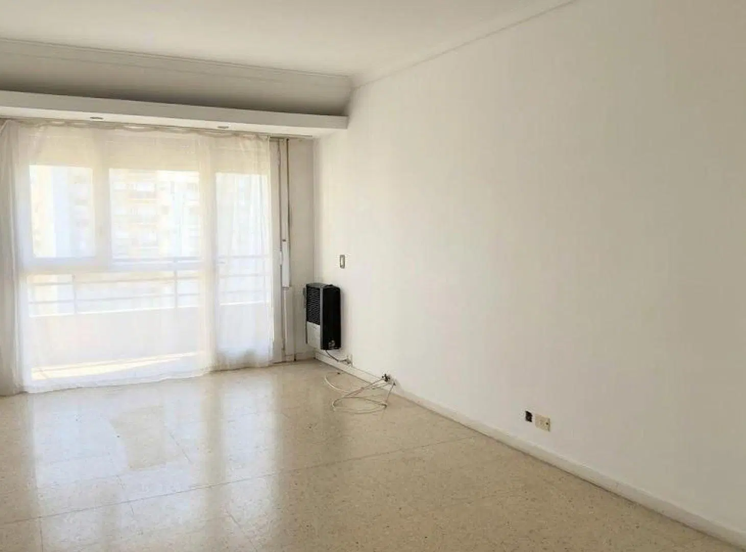 ALQUILER 24 MESES 2 AMBIENTES AL FRENTE CON BALCON 2