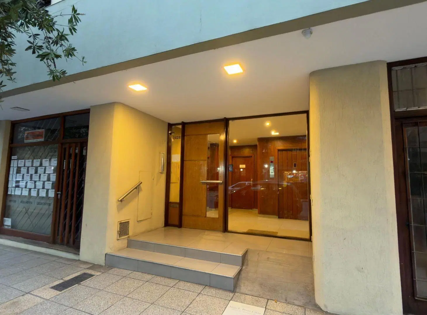 ALQUILER 24 MESES 2 AMBIENTES AL FRENTE CON BALCON 4