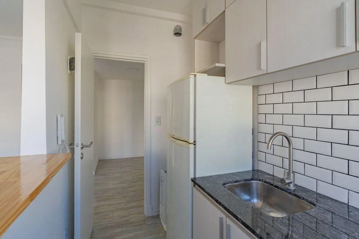 VENTA DEPTO 2 AMB COLON FRENTE RECICLADO BALCON 2