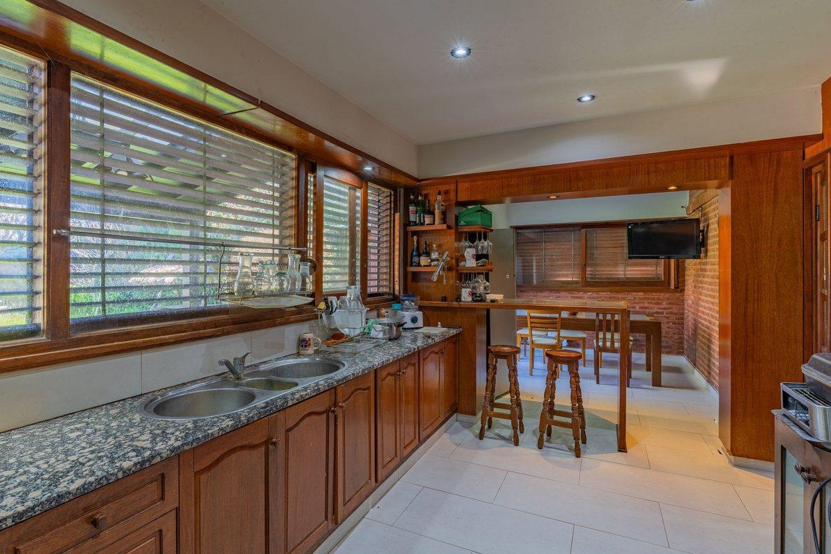 Foto de VENTA CASA CATEGORIA PILETA PARQUE 2 PLANT ESTRADA, imagen 5