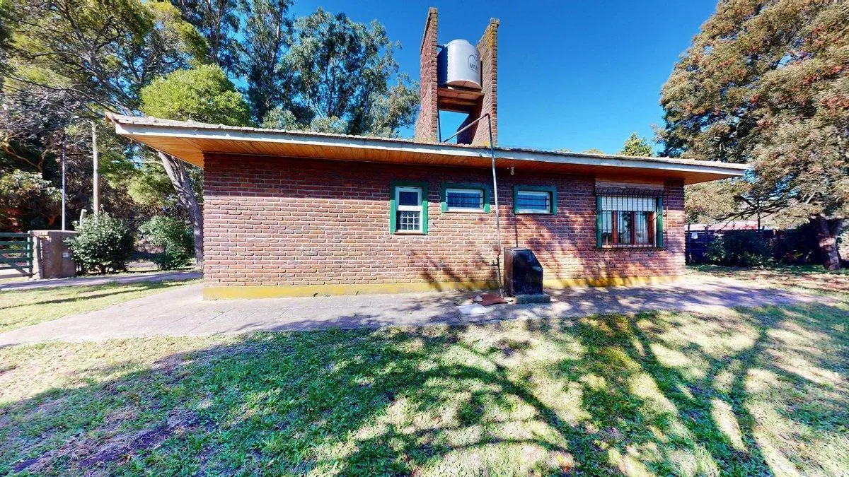 VENTA CASA EN PARQUE PEÑA TRES AMBIENTES 3