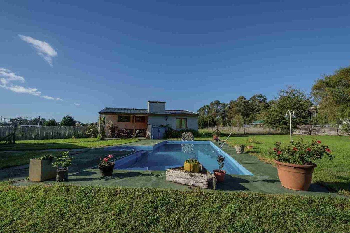 VENTA CASA CON PILETA EN ATLÁNTIDA SANTA CLARA