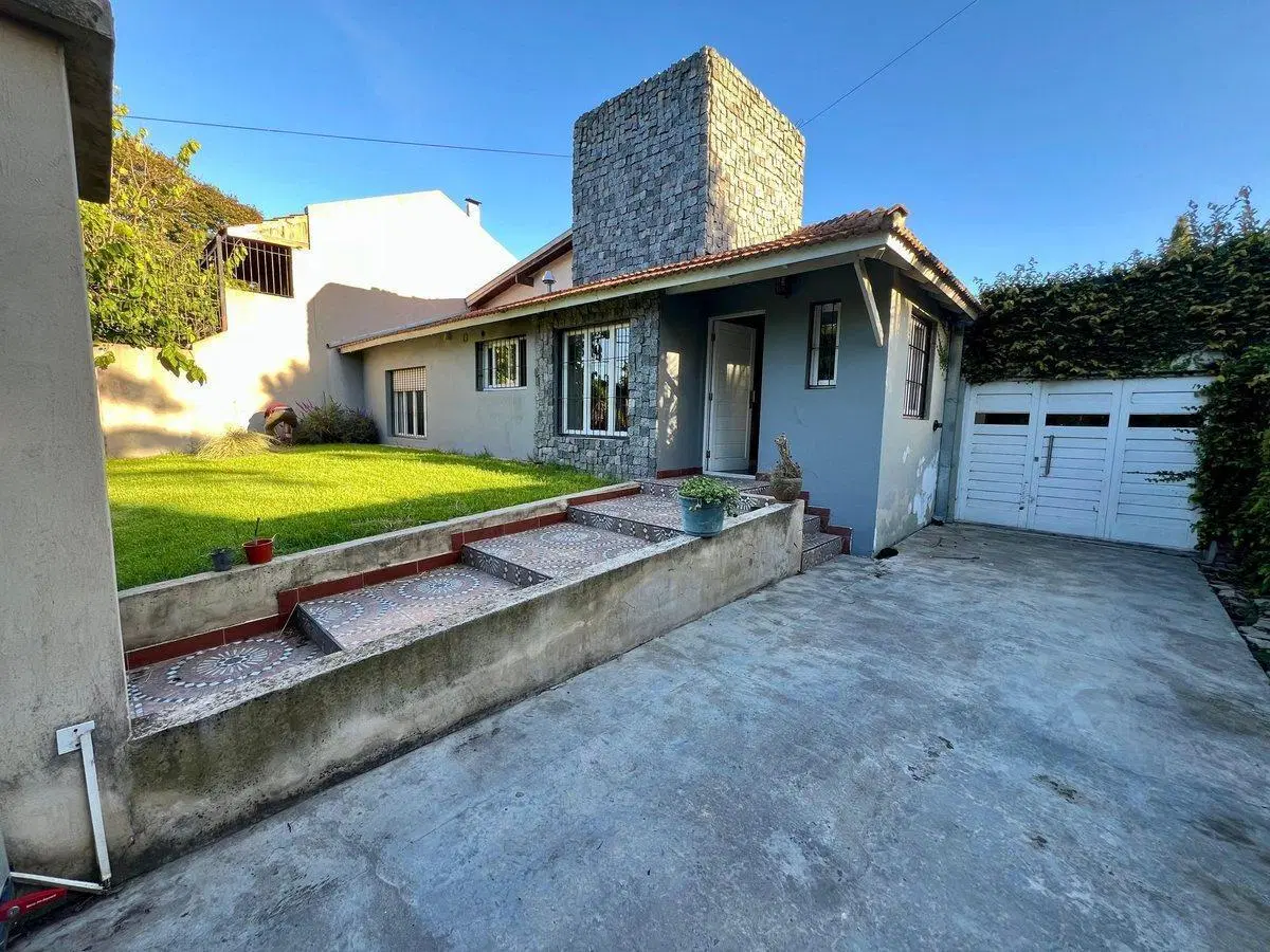 Venta Casa 3amb + Playroom Reciclada Caisamar 4