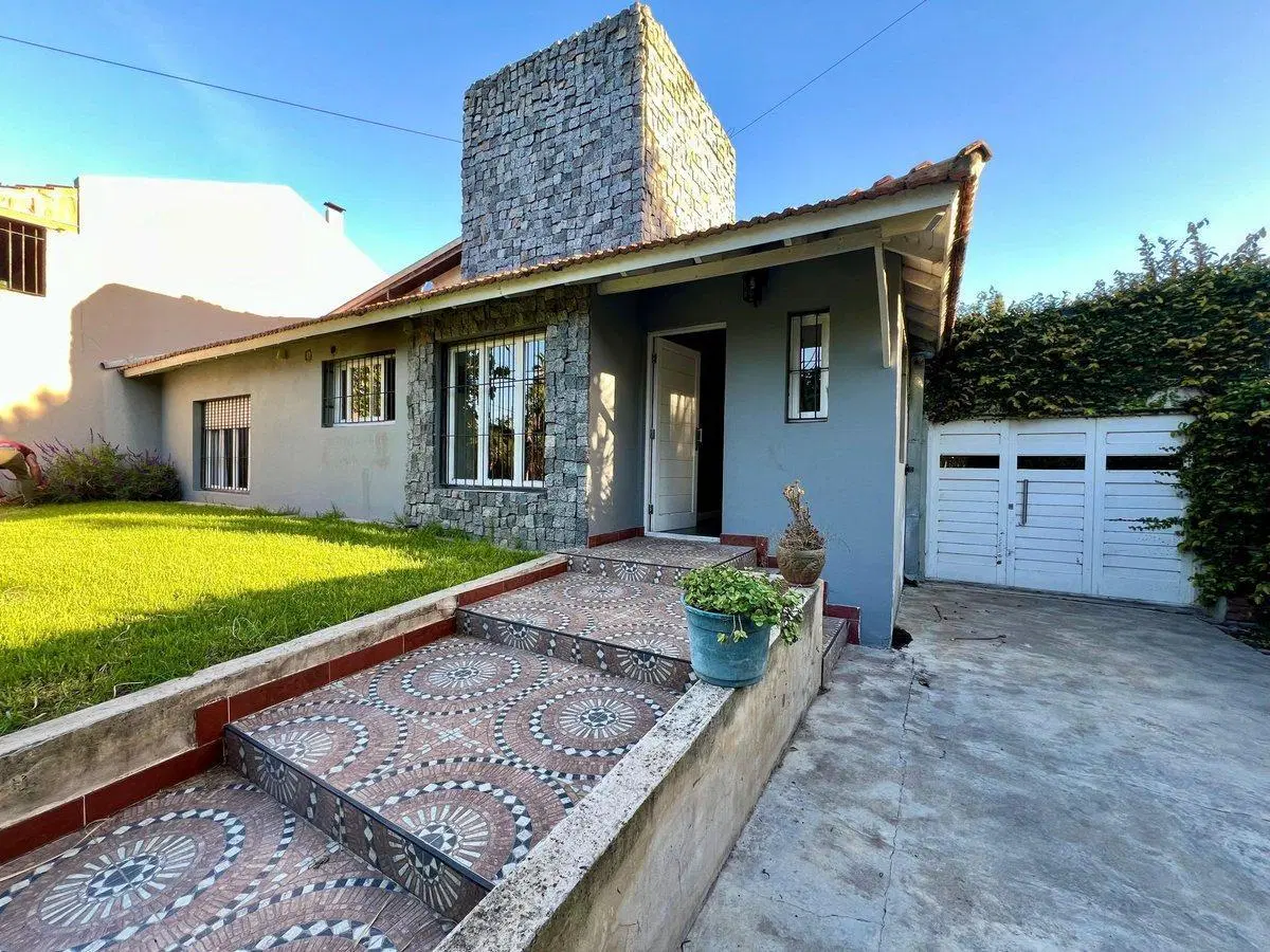 Venta Casa 3amb + Playroom Reciclada Caisamar 5