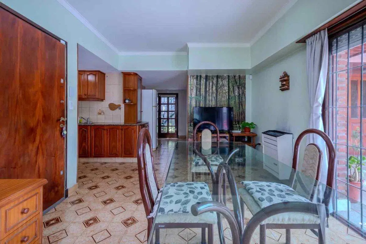 VENTA CASA 3 AMBIENTES DEPENDENCIA PARQUE LURO 5