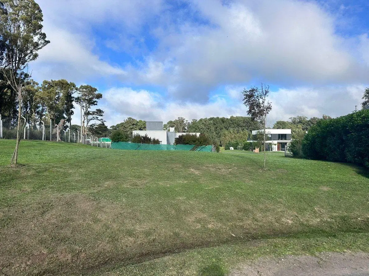 VENTA LOTE 600 MTS2 RUMENCO JOVEN BARRIO PRIVADO 3