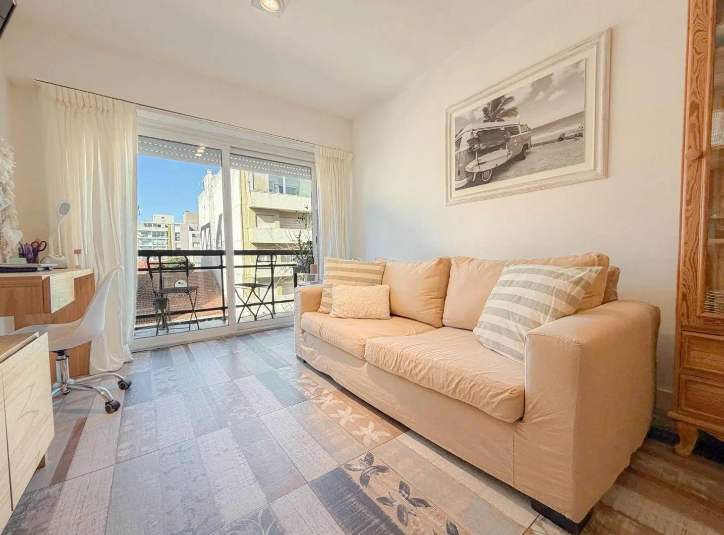 VENTA DEPARTAMENTO 2 AMBIENTES CON COCHERA CHAUVIN 3