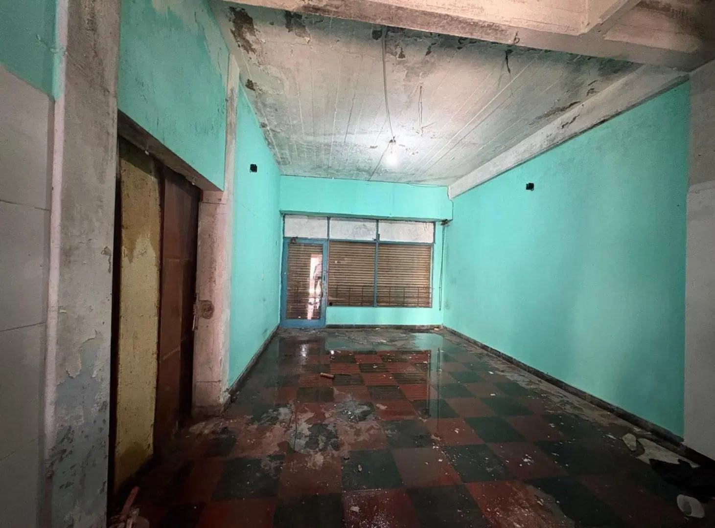 VENTA CASA CON 2 LOCALES - EL GAUCHO 4