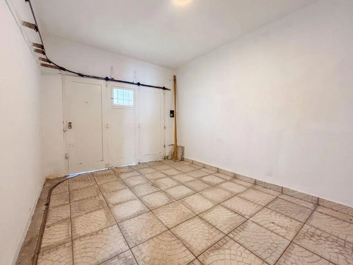 VENTA PH 2 AMBIENTES + COCHERA+PATIO, REFACCIONADO 8