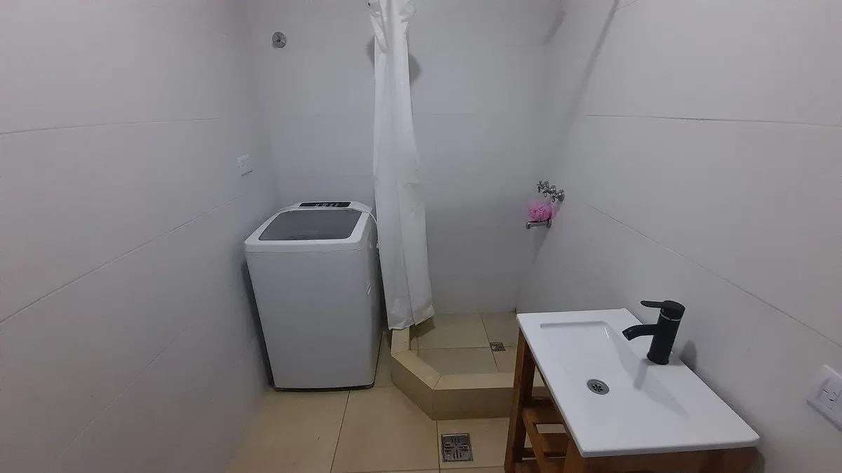 VENTA PH 2 AMBIENTES + COCHERA+PATIO, REFACCIONADO 3