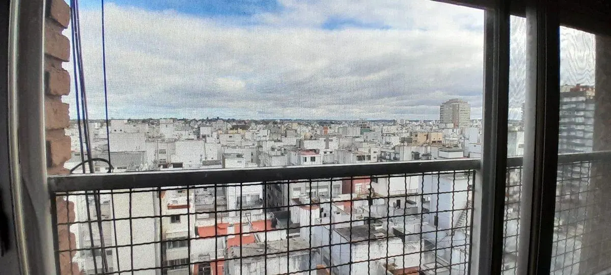 VENTA DEPARTAMENTO 2 AMB C/FRENTE A 100MTS DEL MAR 2