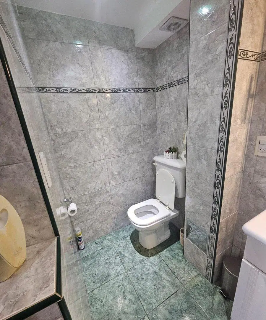 Venta Casa 4amb con parque y pileta, Punta Mogotes 2