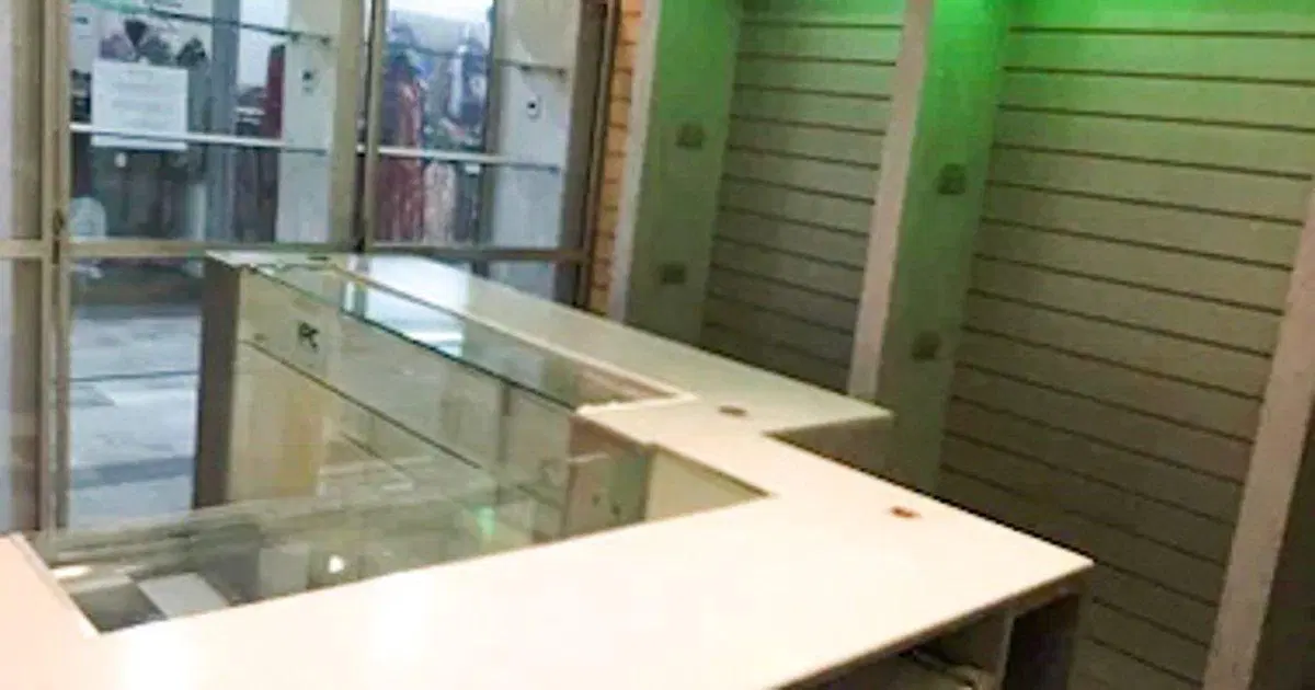 Venta Local en Centro Reciclado y Equipado 42m2 3