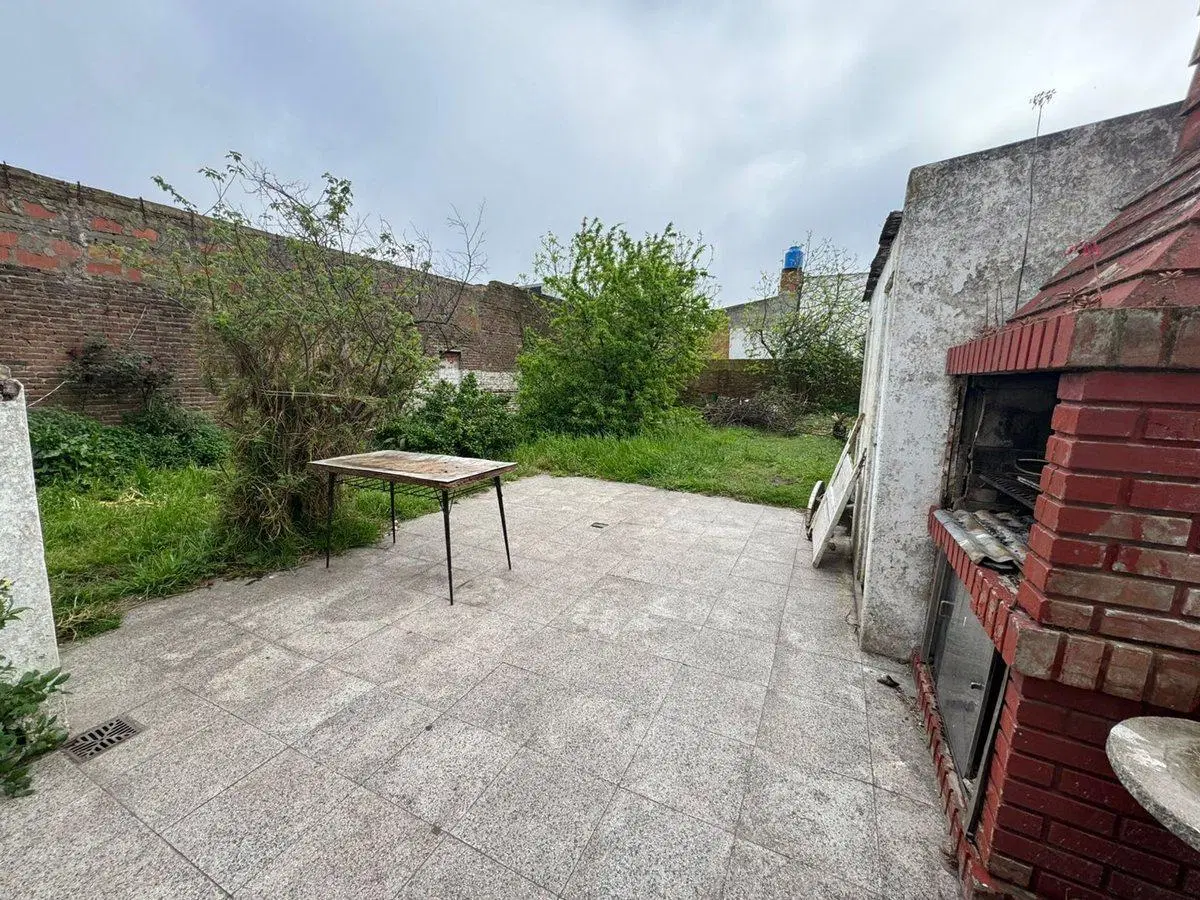 VENTA CASA 4 AMB CON PARQUE A RECICLAR SAN JOSE 5