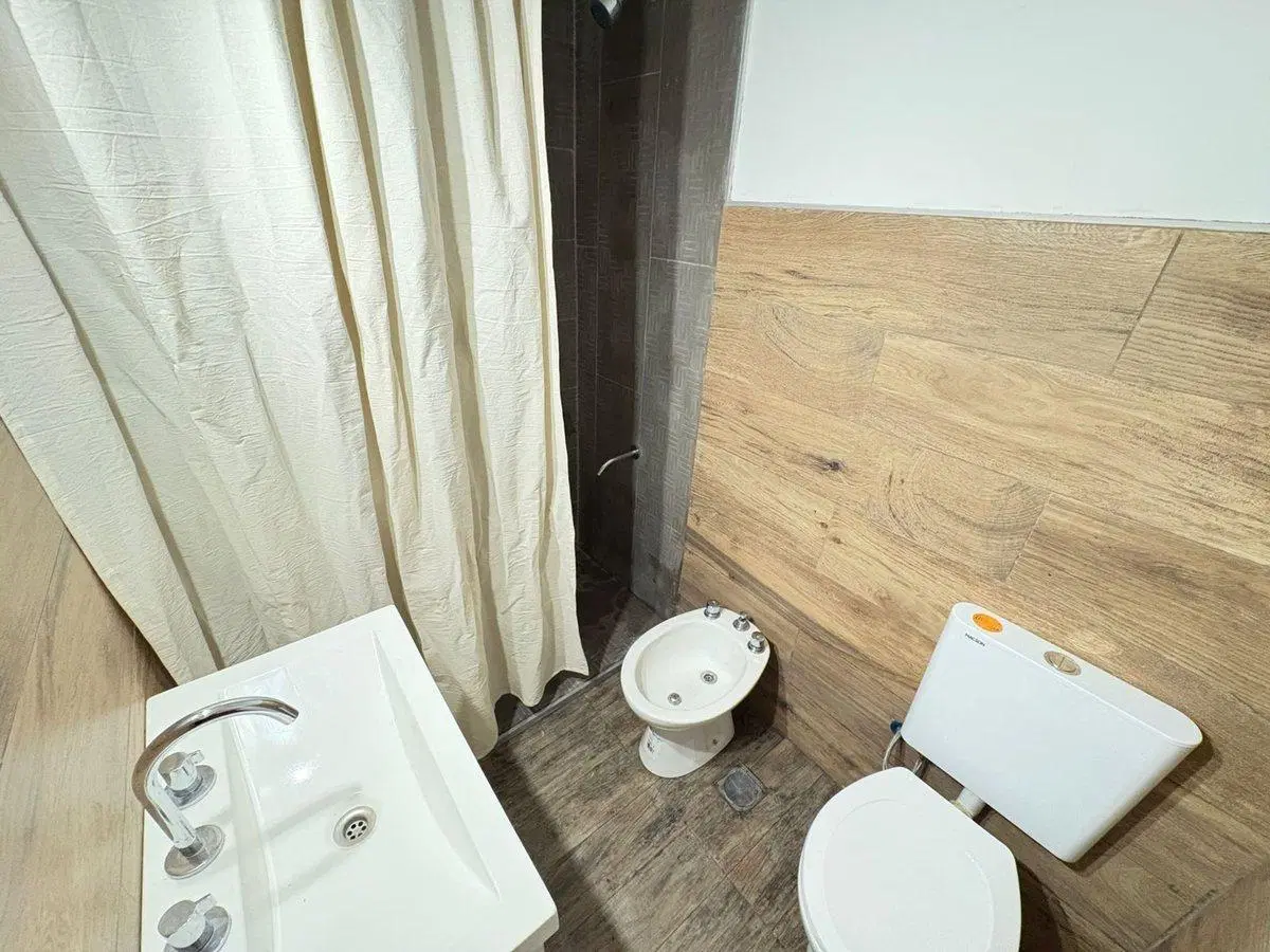 Venta Depto 3 ambientes + Dependencia de servicio 5