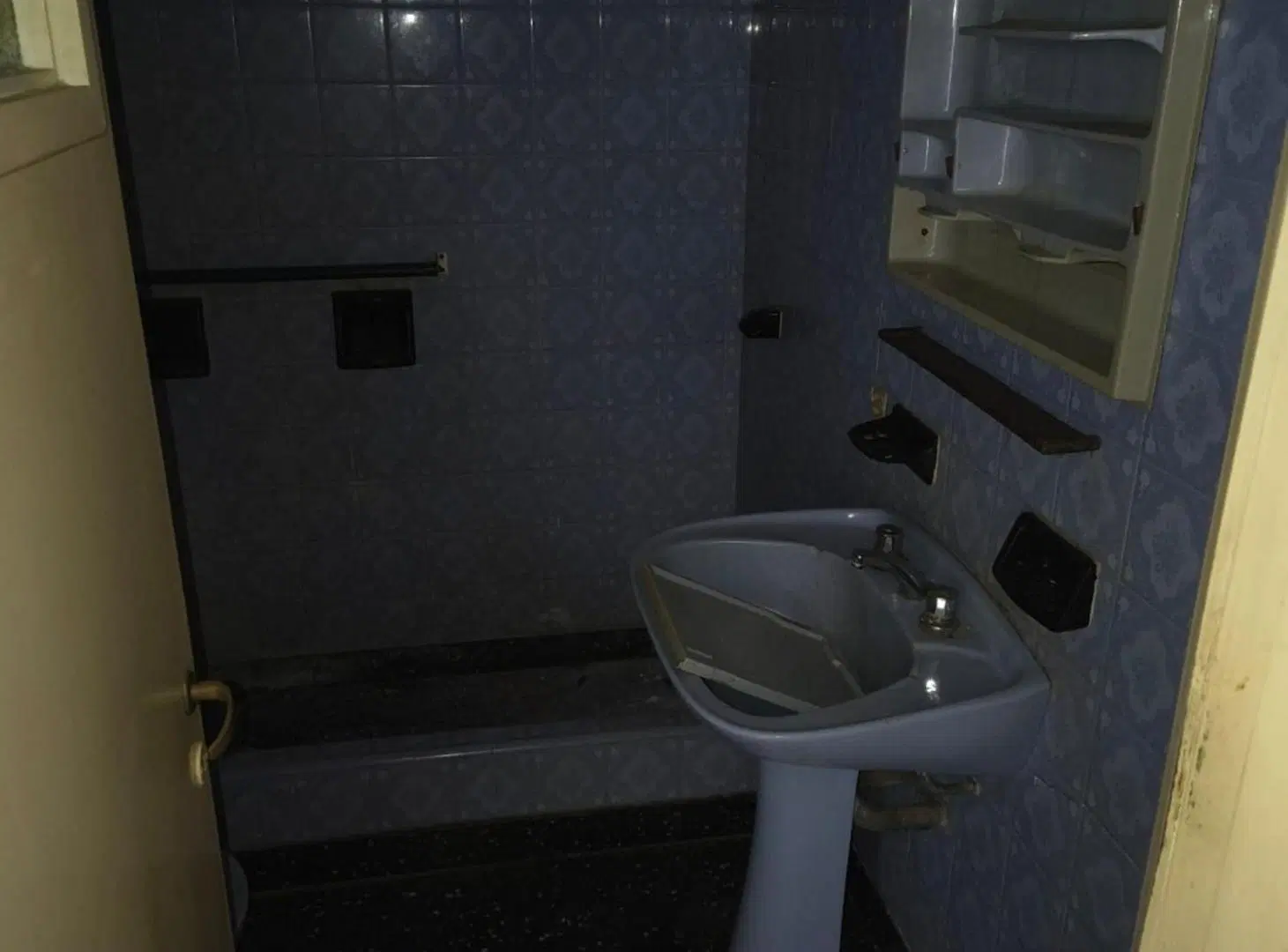 VENTA CASA 3 AMBIENTES A RECICLAR CON QUINCHO 4