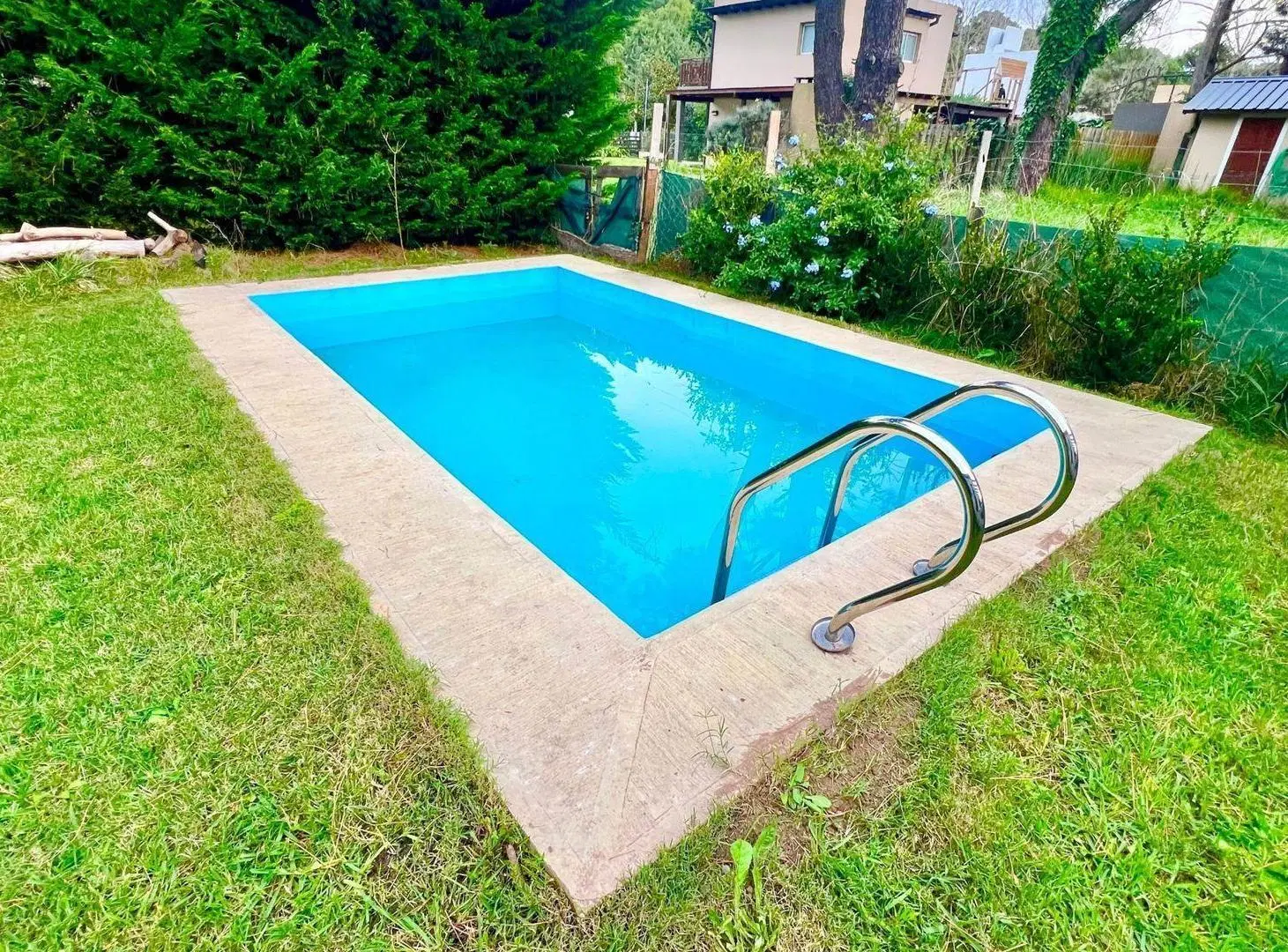 VENTA CASA 5AMB LA CALETA LUMINOSA PARRILLA PILETA 2