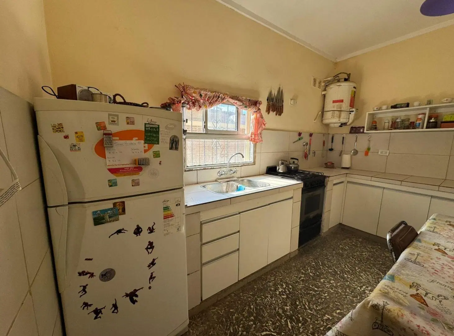 VENTA CASA 3 AMB CON PATIO Y COCHERA 3