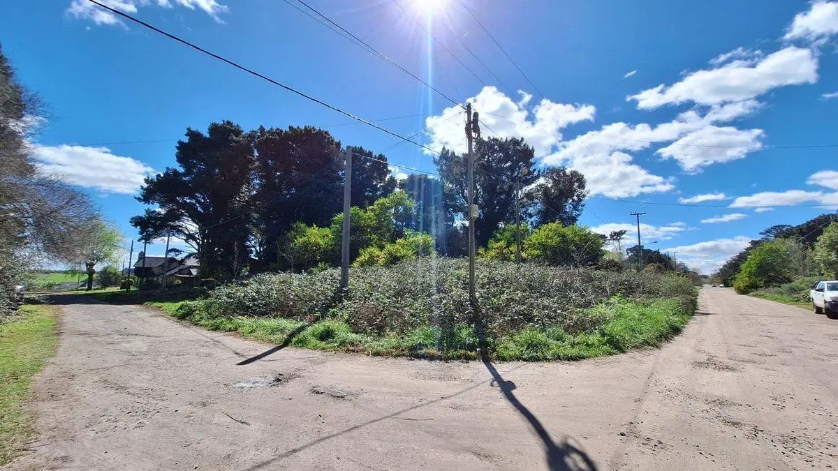 VENTA AMPLIO LOTE SIERRA DE LOS PADRES 3