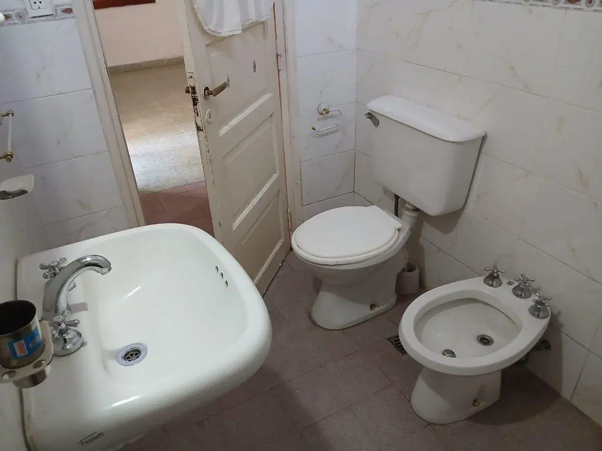 VENTA CHALET + DEPARTAMENTO MIRAMAR EN AVENIDA 26 5