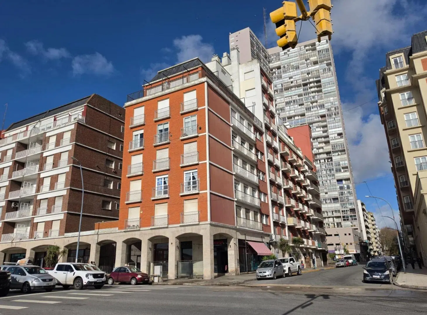 VENTA MONOAMBIENTE A MTS DE LA COSTA PUNTA PIEDRAS 2