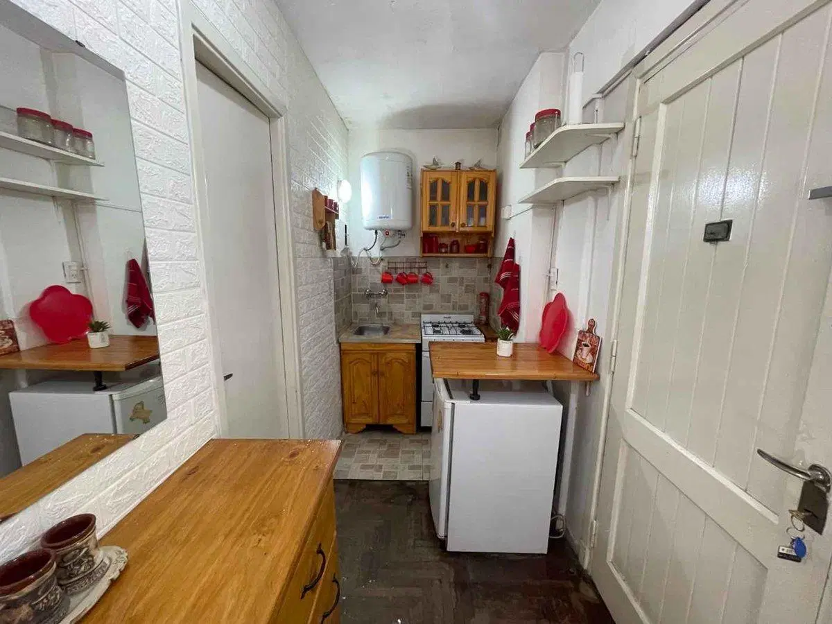VENTA DEPARTAMENTO MONOAMBIENTE CON BALCON GUEMES 5