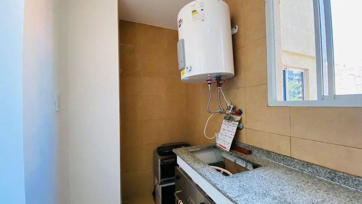 Venta departamento 2 ambientes zona centro| Aldrey 8