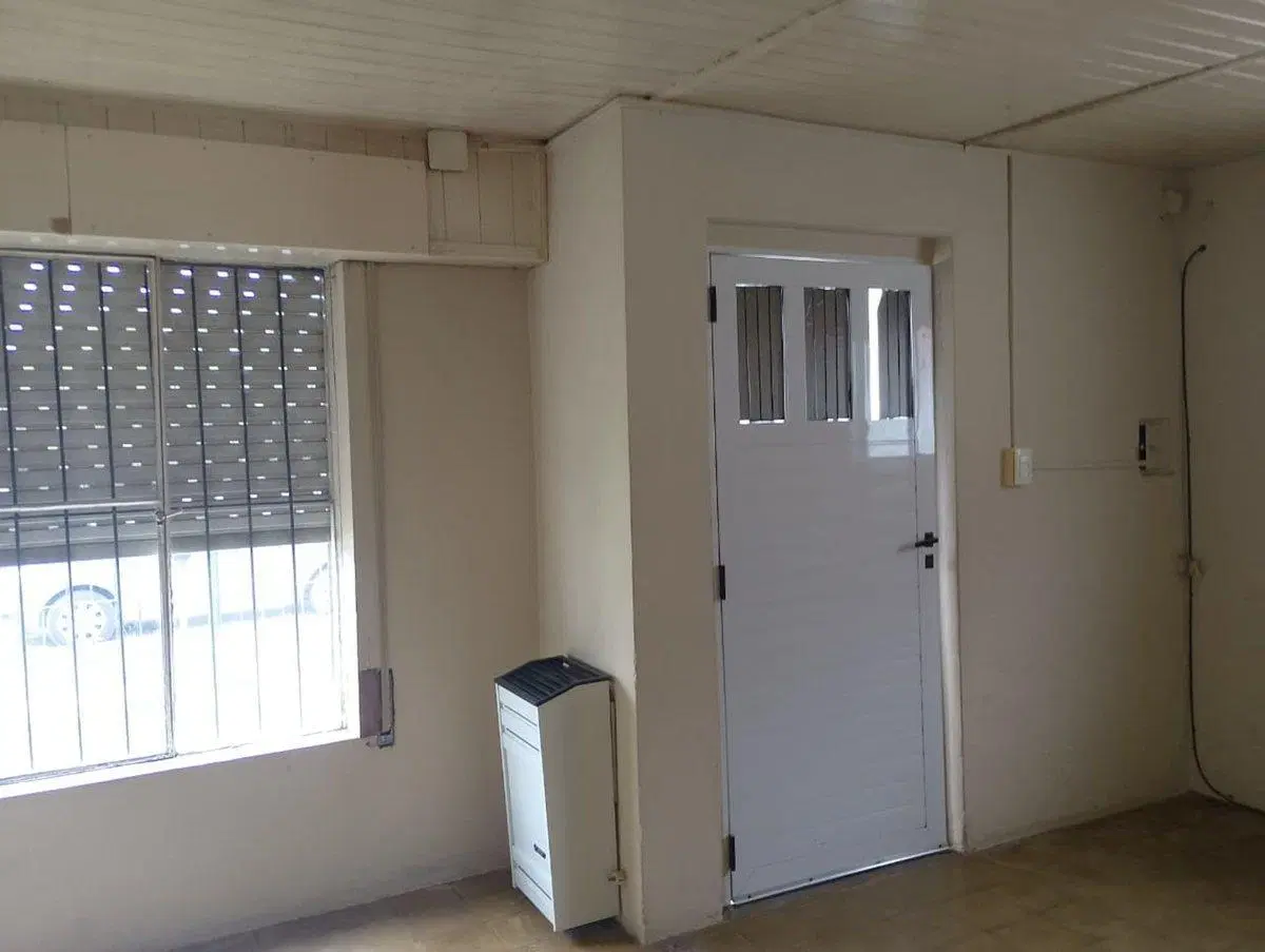 VENTA CASA 2 AMBIENTES EN BALCARCE CON GRAN PARQUE 3