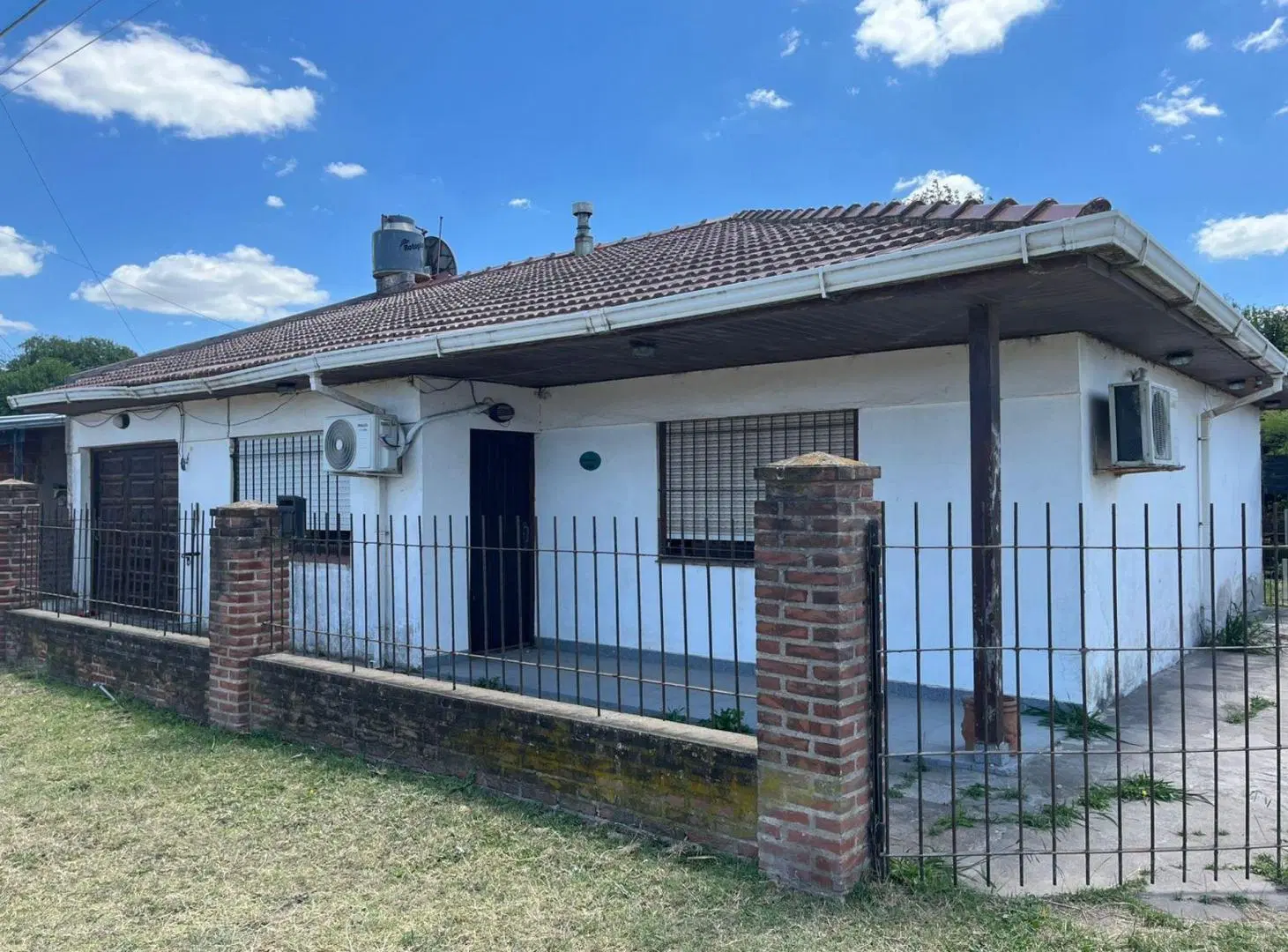 Venta casa 3 ambientes Miramar 2