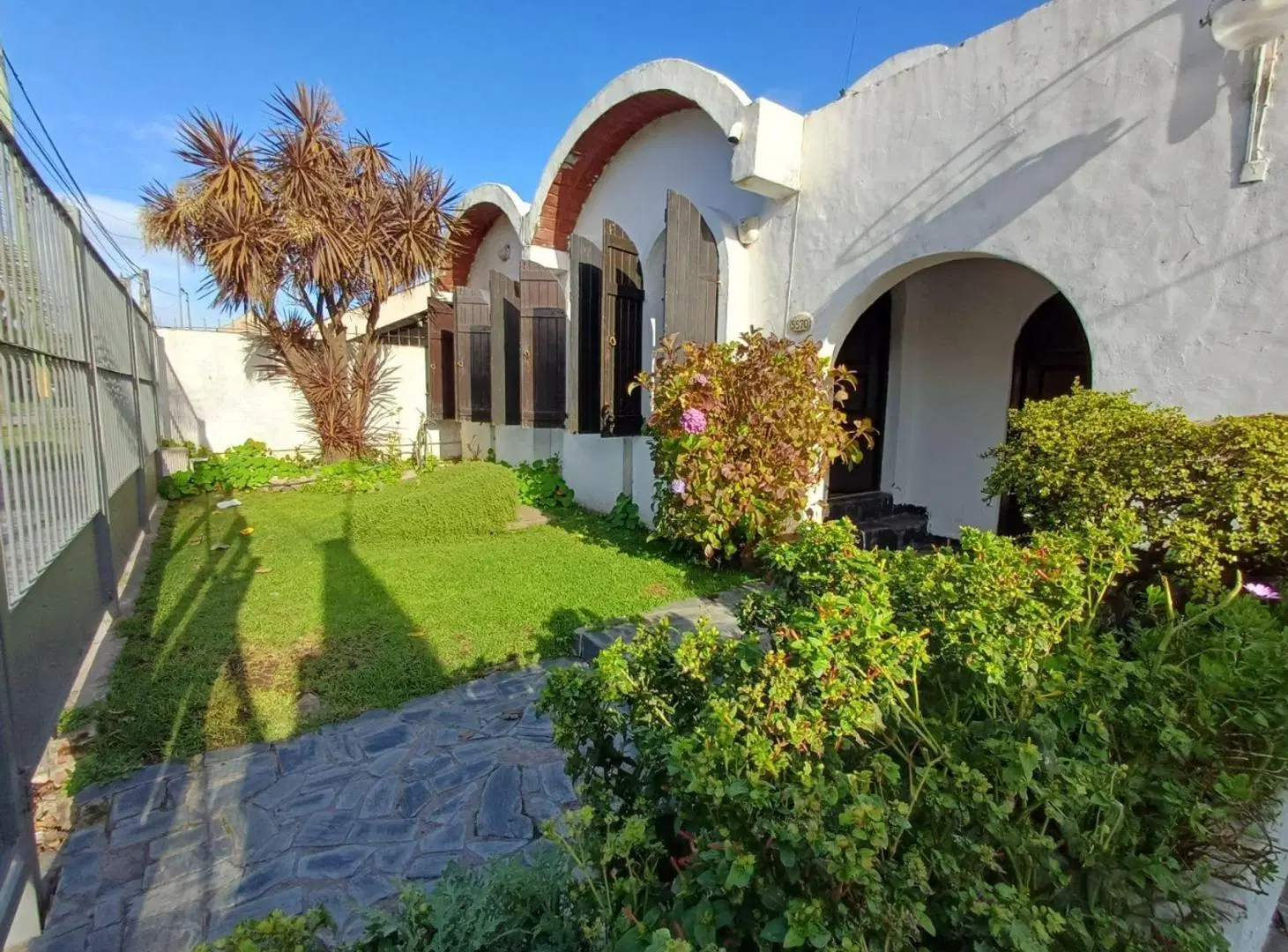 Venta casa 5 amb el progreso dividida 2 casas 2